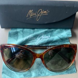 MAUI JIM POLARIZED CAT EYE SUNGLASSES